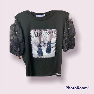 Very Cute ,Black stretch t-shirt with lace short sleeve